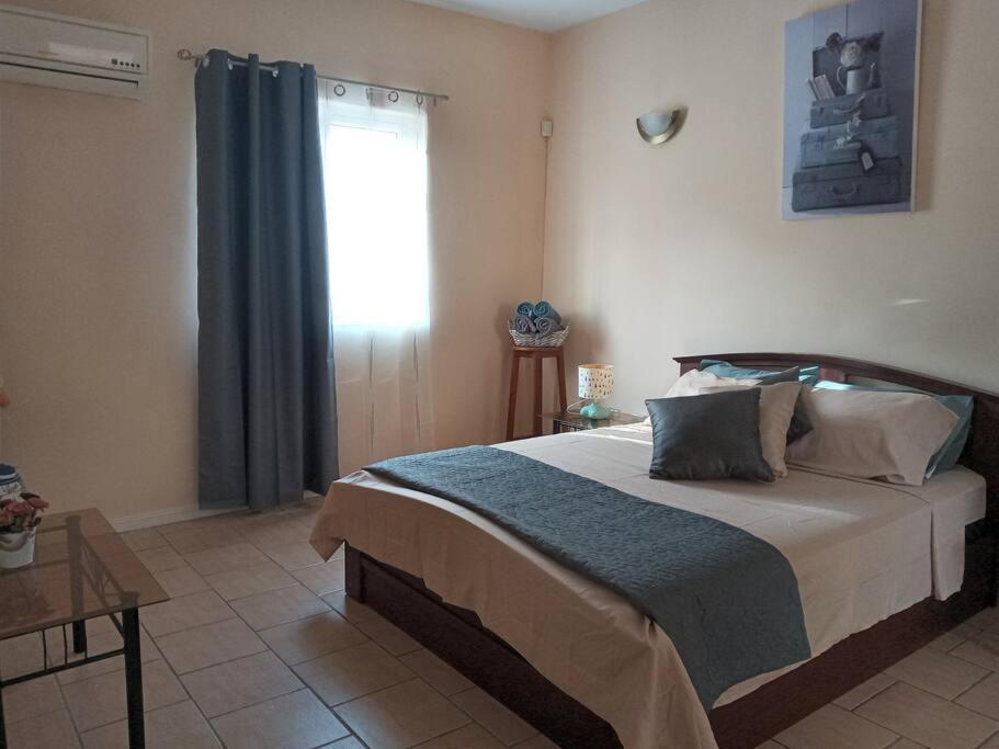 Sunshine Luxurious Villa:4 Mins Walk From Beach Flic-en-Flacq Exterior foto